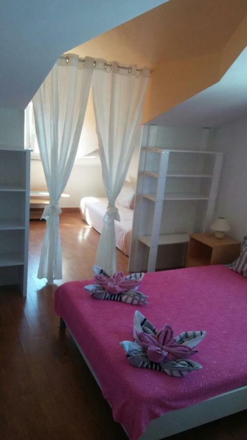 Appartements Zimmermann Medulin Eksteriør billede